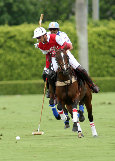 valiente coca cola polo teams us open semifinals polo magazine 2
